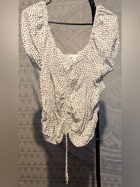 ✨ H&M White Polka Dot Ruched Front Milkmaid Top | XL ✨